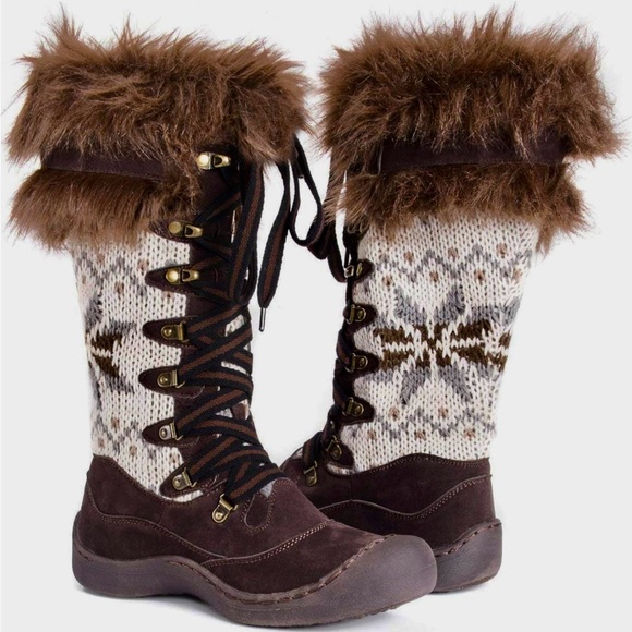 Muk Luks Women's Gwen Snow Boot - Picture 2 of 5